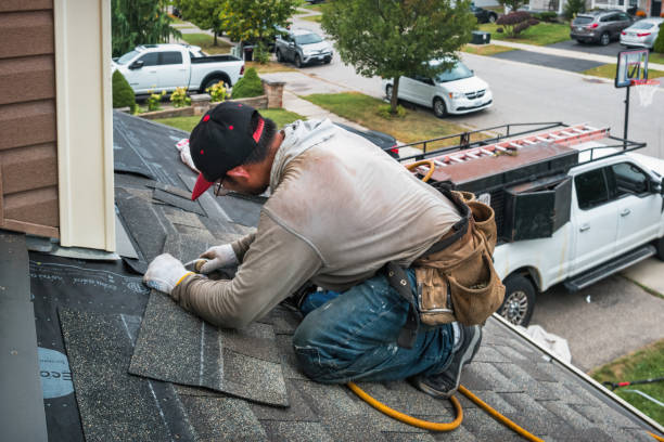 Professional Gutter Installation technician working in Cottage Grove, OR